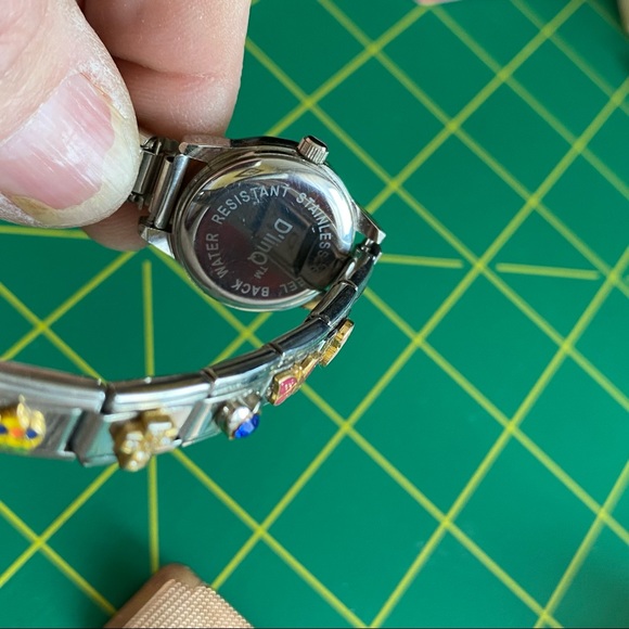 D'LinQ Watch with Watch Charms Stretch Band Pink Face - Picture 3 of 7